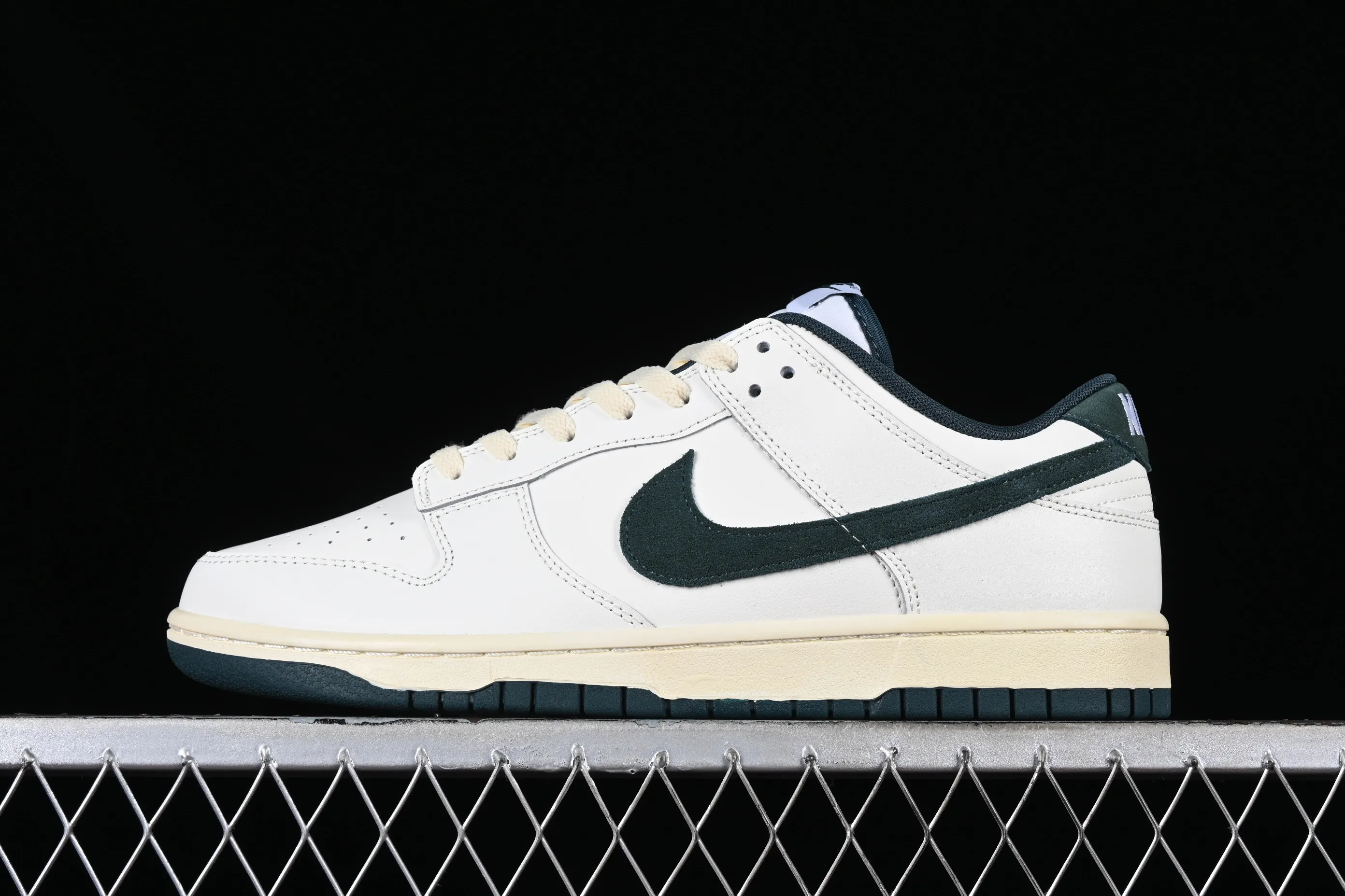 All categories Nk SB Dunk series Nk SB Dunk Low low-top sneakers Nk Dunk Low "Athletic Department" off-white green SB low-top sports and leisure sneakers FQ8080-133